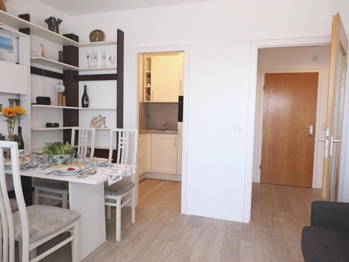 Einfaches 2-Zimmer-Appartement Mit Balkon. Вестерланд Екстер'єр фото